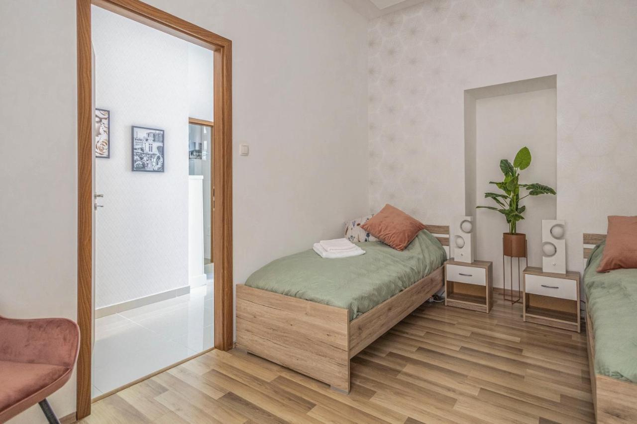Chameleon Apartment Βουδαπέστη Εξωτερικό φωτογραφία